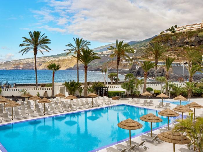 Fergus Puerto De La Cruz